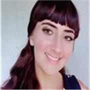 Professora de Matemática com aulas online