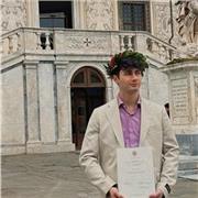 Professore di italiano per ripassare o approfondire la letteratura
