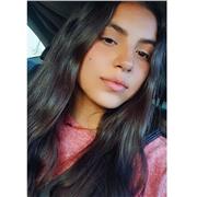 Profesora de matemática dicta clases a jovenes de todas las edades