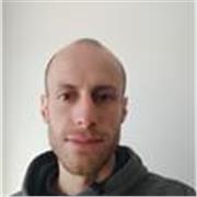 Ingegnere meccanico impartisce lezioni di matematica e fisica