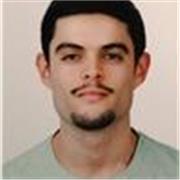 Ingeniero con algo de experiencia dando clases, centrado en matemáticas y física.