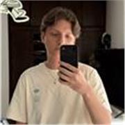 Maestro de ingles especializado en clases para niños de forma online