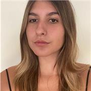 Hago clases particular de diferentes maneras depende el alumno. Soy una persona muy extrovertida a la que le encantan los niños