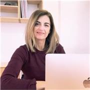 Soy cercana y práctica, especializada en marketing digital. Alumnos que quieren aprender a aplicar el MD de forma real y útil.