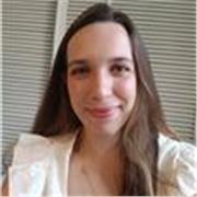 Profesora de primaria y ESO. También de japonés, latín e inglés 