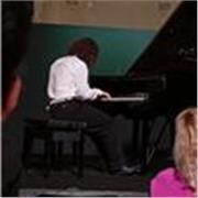 Studente conservatorio di Salerno offre lezioni/ripetizioni di Pianoforte