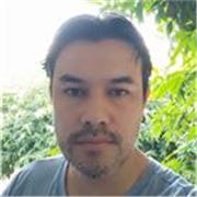 Profesor de ingeniería, especialidad en electrónica y antenas