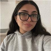 Profesora de primaria para niños y niñas todas las edades