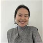 English tutor providing casual lessons and daily talk