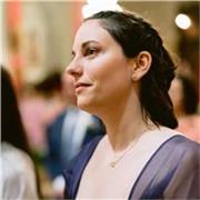 Offro lezioni di inglese per studenti di elementari, medie e superiori. 