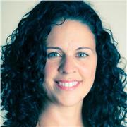 I am a native English speaker and CELTA qualified English tutor. I can tailor sessions to your needs to help you become more confident in English