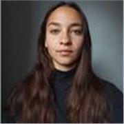 Profesora de español y profesora de educación física