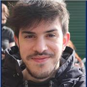 Ragazzo laureato in lingue offre ripetizioni e aiuto compiti