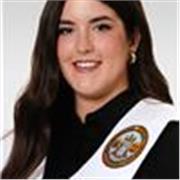 Licenciada en Bellas Artes. Título de B2 y en vías de sacarme el C1. Ubicada en Zaragoza.