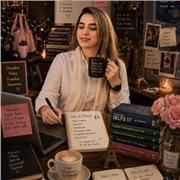 Erfahrene Englischlehrerin, IELTS-Trainerin und engagierte Bildungsexpertin mit Leidenschaft.