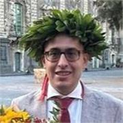 Laureato in Filologia Classica ed in Archeologia impartisce lezioni di Latino, Greco, Italiano, Storia e Geografia Liceo Classico