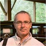 Professeur de français de la 6ème à la 3è. Grammaire, orthographe, développement de la rédaction, études de textes.