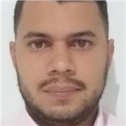 Estudiante de ingeniería con habilidades en matemática basica