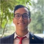 Profesor de derecho, especialista en derecho tributario