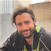 Laureato in ingegneria con anni di esperienza all'estero da riperizioni di matematica, fisica, elettronica ed inglese