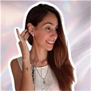 Profesora de Música popular, canto y lenguaje musical