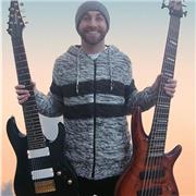 Profesor de Guitarra eléctrica, acústica y Bajo eléctrico