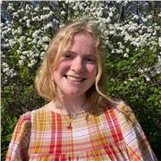 English tutor providing lessons to children and adults of all ages