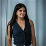 Soy graduada en Filosofía por la Universidad de València. actualmente estoy acabando el máster de profesorado en la UV también.