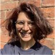 Native French tutor with experiences in education (forest school, pastoral care and universities teaching emotional intelligence) 