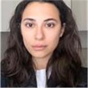 Laureanda in Giurisprudenza. Impartisco lezioni online di diritto qualunque esso sia
