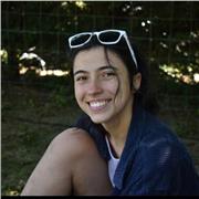 Étudiante en Master Biodiversité (BEE), fonne des cours pour des niveaux allant de la primaire au lycée, voir Licence.