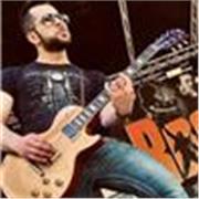 Lezioni di chitarra per principianti e non.
(Chitarra elettrica, classica e/o acustica)
Lezioni online tramite Skype o Zoom, oppure dal vivo in zona Carpegna (PU).
Diplomato al conservatorio Rossini di Pesaro