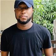 Je suis étudiant en Licence 3 Sciences pour l’Ingénieur (mathématiques et informatique) à l’UFHB, avec un DEUG en mathématiques et