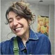  Soy brasileña, estudiante de doctorado, vivendo en España. 