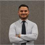 Native Spanish speaker who lives and breathes languages every day.