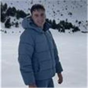 Profesor de Prumaria y ESO apto para esos rangos de edades. Respecto a la ESO, realicé 4° ESO en la rama de ciencias sociales