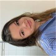 Diplômée en Licence LLCER et Master en Études Hispaniques. Professeur de langue espagnole.