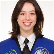 Graduada en Física por la Universidad Complutense de Madrid ofrece clases de matemáticas y física de ESO y Bachillerato.