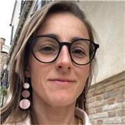 Profesora de historia del Arte con flexibilidad para todos los niveles