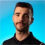 Entrenador con más de 15 años de experiencia dedicado al fútbol formativo y con experiencia internacional.