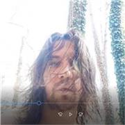 Puedo enseñar italiano a los españoles, o incluso el castellano mismo a los nativos porque tengo conocimientoes gram. del idioma