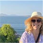 Profesora licenciada en Filología hispánica e inglesa con más de 20 años de experiencia