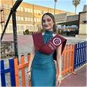 Me defino como una persona trabajadora y constante, además de una gran estudiante.Podría dar clases a chicos de hasta bachillerato