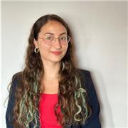 Bióloga con un máster en biología marina y experiencia en comunicación y proyectos de divulgación. Adoro la ciencia y la enseñanza