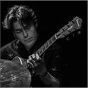 Profesor de guitarra y música con experiencia y disponibilidad para clases online y particulares (dependiendo la distancia)