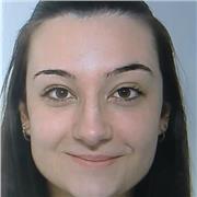 Nivel certificado B1 y quiero certificar C1. Actualmente estoy de Erasmus en Francia. Estudio magisterio. Clases para todos.