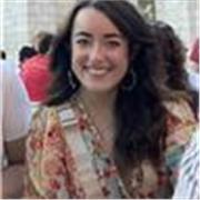 Doy clases particulares a alumnos de todas las edades, desde niños a adultos. He trabajado desde 2019 para una empresa preparatoria de exámenes de Cambridge
