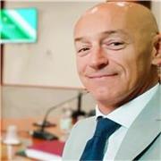 Tesi in Economia bloccata? Il relatore non ti segue? Ti aiuto ad arrivare alla laurea | Docente Universitario, PhD