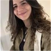 Soy psicóloga y politóloga con maestría en construcción de paz. Instructora de yoga certificada. 