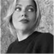 Profesora tranquila y divertida. Tus comienzos de diseño gráfico y las inquietudes 